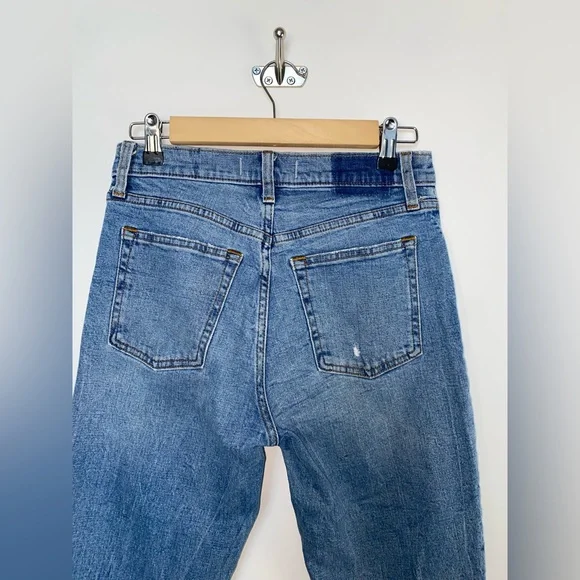 Abercrombie The Skinny High Rise 26/2 blue Destruction Holes on knees - Picture 4 of 8